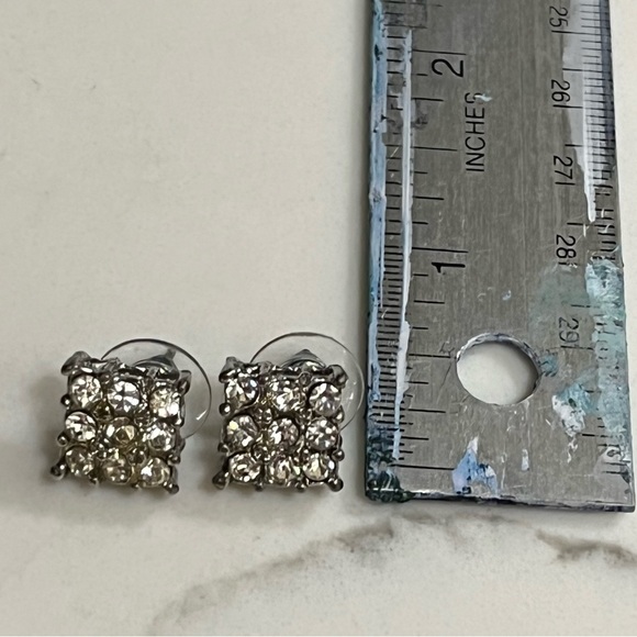 Vintage Square Rhinestone Earrings - Picture 5 of 5